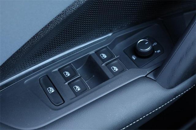 new 2025 Volkswagen Tiguan car, priced at $34,814