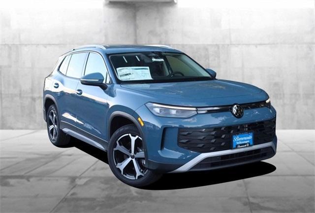 new 2025 Volkswagen Tiguan car, priced at $34,814