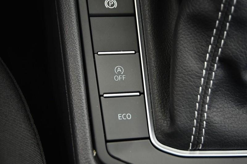 new 2025 Volkswagen Jetta car, priced at $23,112