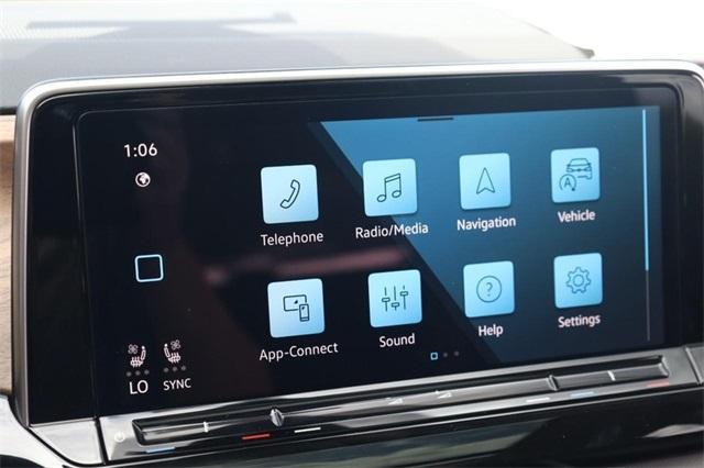 new 2026 Volkswagen Atlas car, priced at $47,108