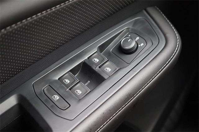 new 2025 Volkswagen Atlas car, priced at $37,643