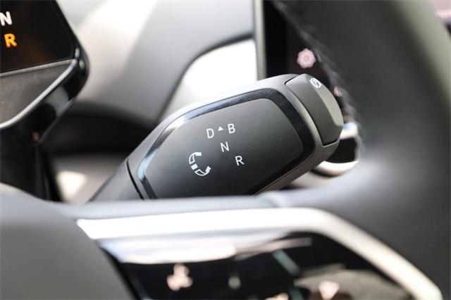 new 2025 Volkswagen ID.4 car, priced at $49,841