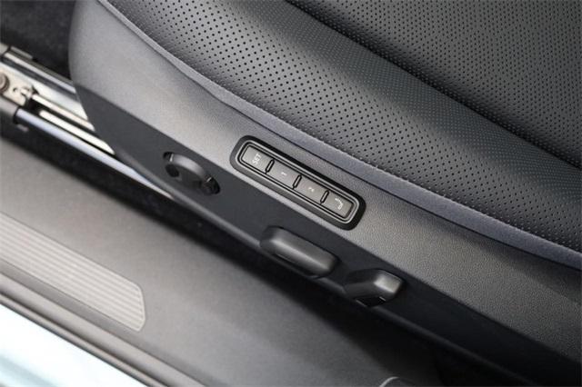 new 2025 Volkswagen ID.4 car, priced at $49,841