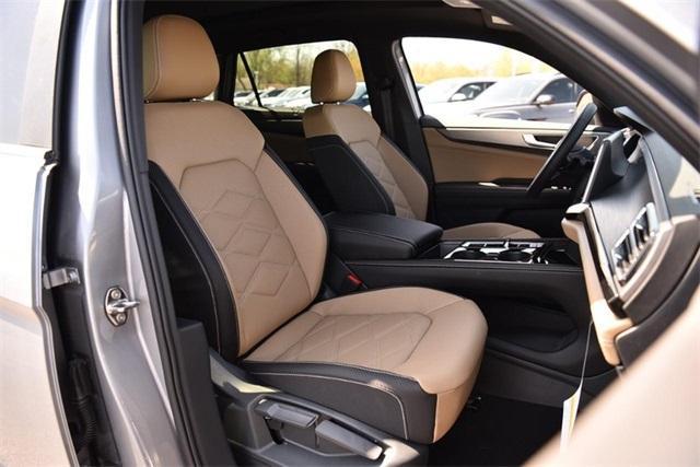 new 2025 Volkswagen Atlas Cross Sport car, priced at $41,937