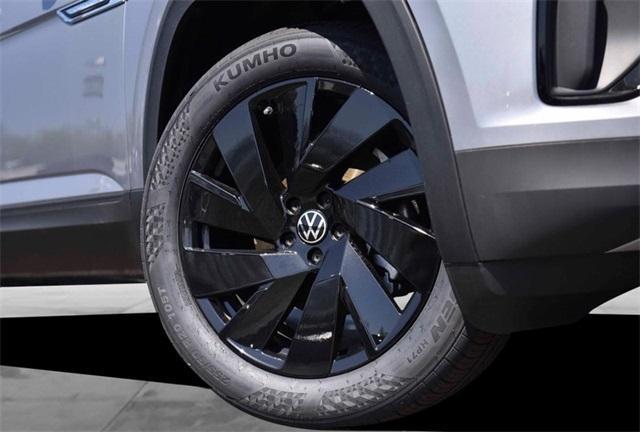 new 2025 Volkswagen Atlas Cross Sport car, priced at $41,937