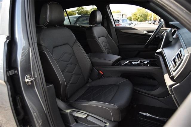 used 2025 Volkswagen Atlas Cross Sport car, priced at $36,995