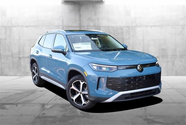 new 2025 Volkswagen Tiguan car, priced at $35,707