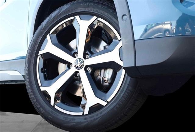 new 2025 Volkswagen Tiguan car, priced at $35,707