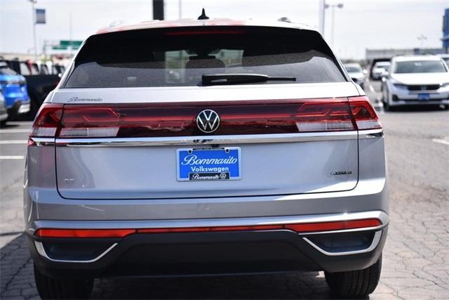 new 2025 Volkswagen Atlas Cross Sport car, priced at $38,134