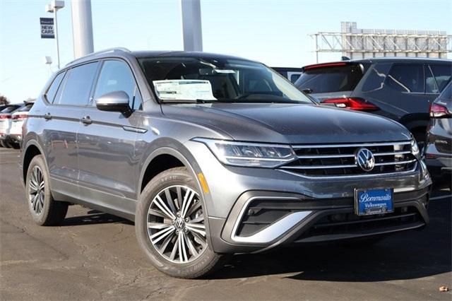 new 2024 Volkswagen Tiguan car, priced at $30,671