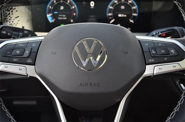 new 2025 Volkswagen Tiguan car, priced at $35,480