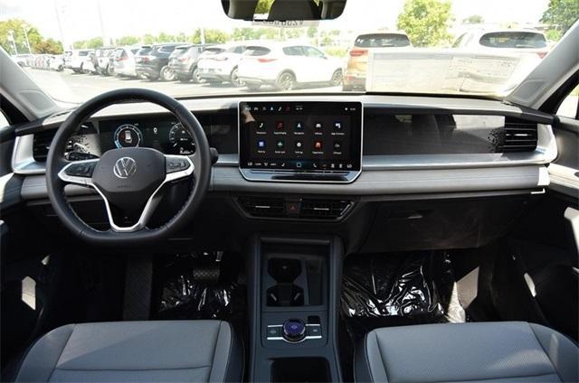 new 2025 Volkswagen Tiguan car, priced at $35,480
