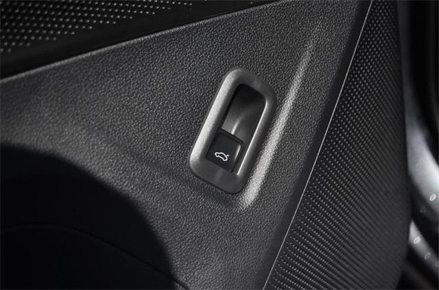 new 2025 Volkswagen Tiguan car, priced at $35,480