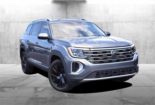 used 2024 Volkswagen Atlas car, priced at $38,995