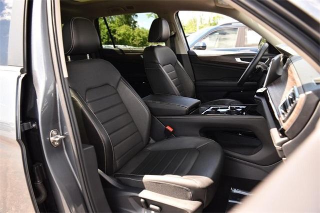 used 2024 Volkswagen Atlas car, priced at $38,995
