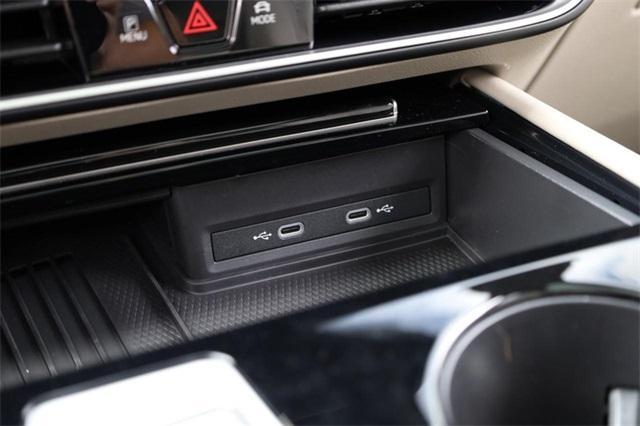 new 2025 Volkswagen Atlas car, priced at $45,572