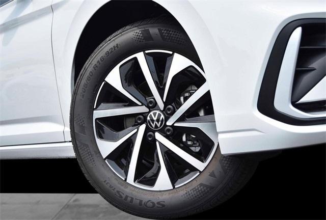 new 2025 Volkswagen Jetta car, priced at $20,995