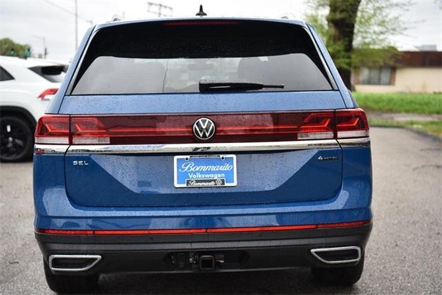 new 2025 Volkswagen Atlas car, priced at $47,670