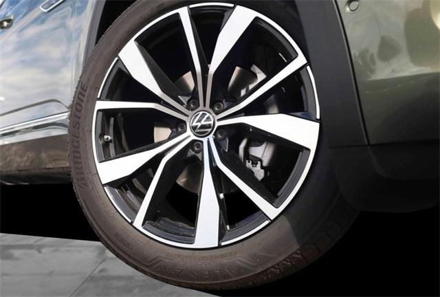 new 2026 Volkswagen Atlas car, priced at $55,209