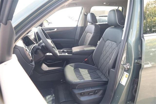 new 2026 Volkswagen Atlas car, priced at $55,209