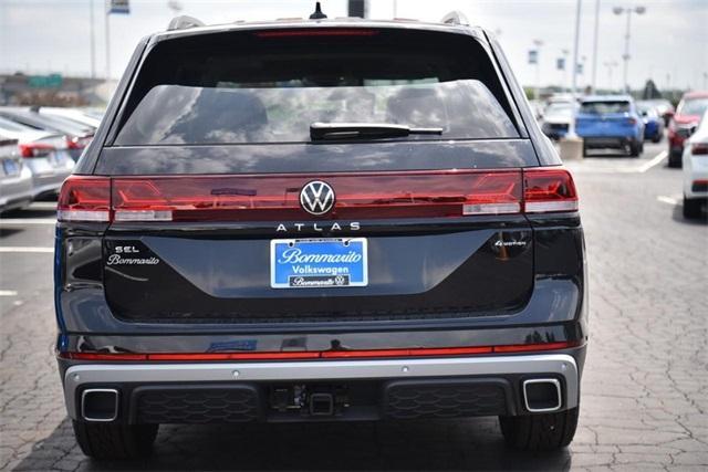 new 2024 Volkswagen Atlas car, priced at $44,444