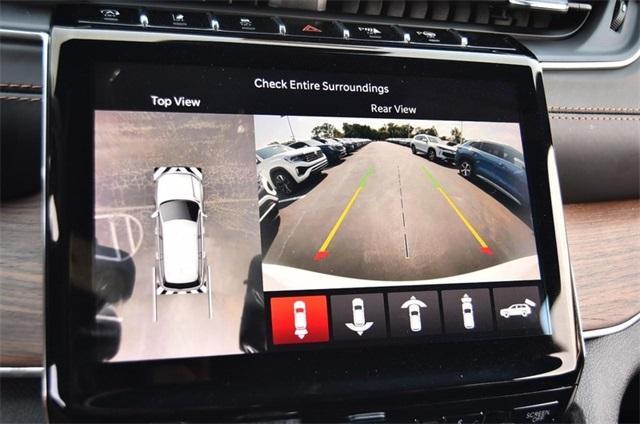 used 2022 Jeep Grand Cherokee car, priced at $36,755