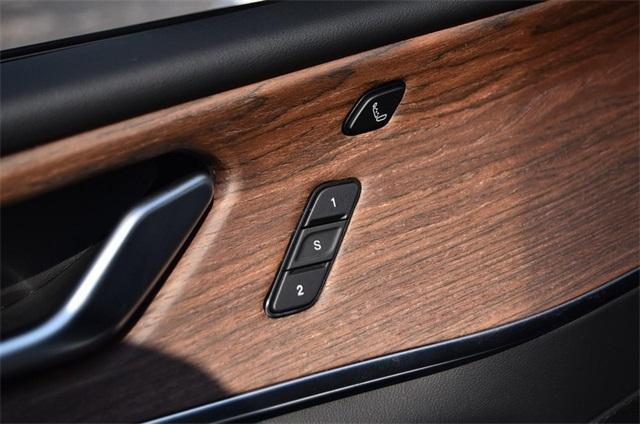 used 2022 Jeep Grand Cherokee car, priced at $36,755