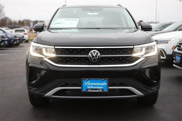 new 2024 Volkswagen Taos car, priced at $33,459