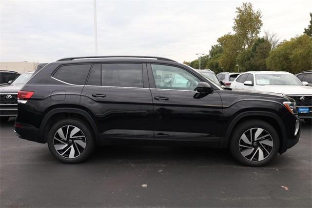 new 2026 Volkswagen Atlas car, priced at $46,510