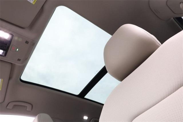 new 2026 Volkswagen Atlas car, priced at $46,510