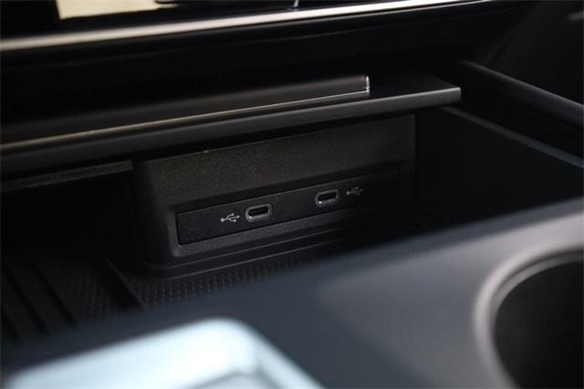 new 2026 Volkswagen Atlas car, priced at $41,339