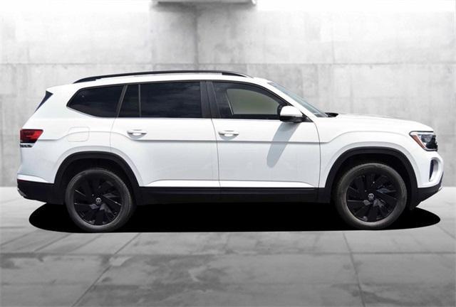 new 2025 Volkswagen Atlas car, priced at $40,500