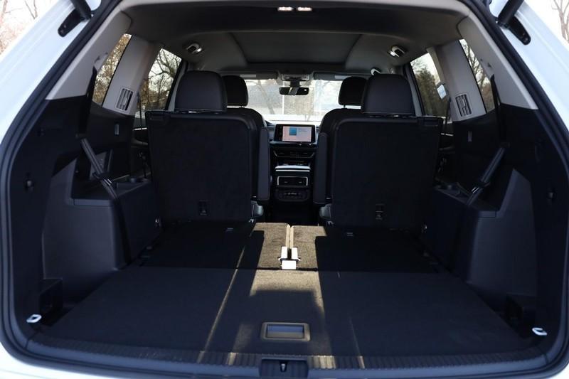 new 2025 Volkswagen Atlas car, priced at $43,975