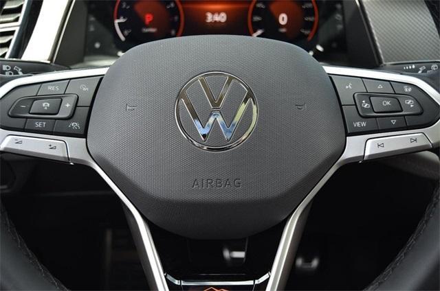 new 2025 Volkswagen Atlas car, priced at $45,077
