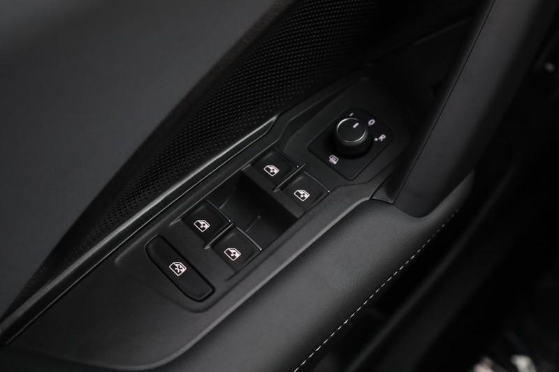 new 2026 Volkswagen Tiguan car, priced at $40,395