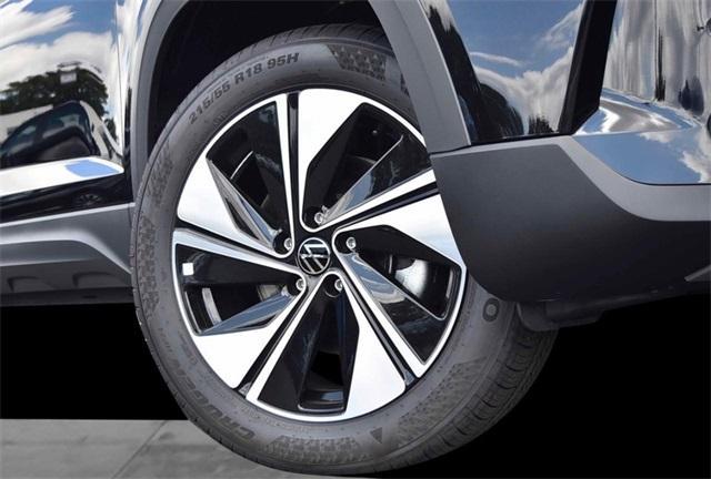 new 2025 Volkswagen Taos car, priced at $30,921