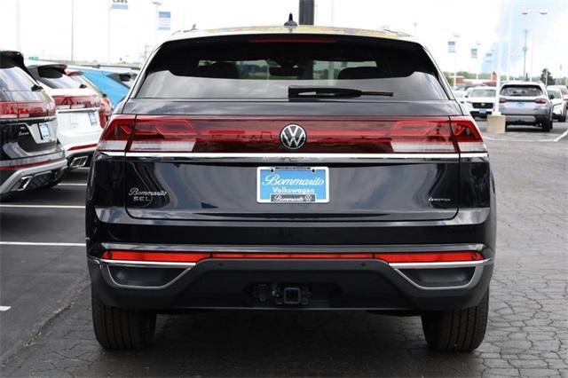 new 2024 Volkswagen Atlas Cross Sport car, priced at $45,926