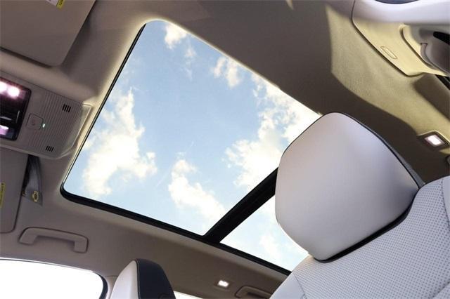 new 2025 Volkswagen Tiguan car, priced at $35,846