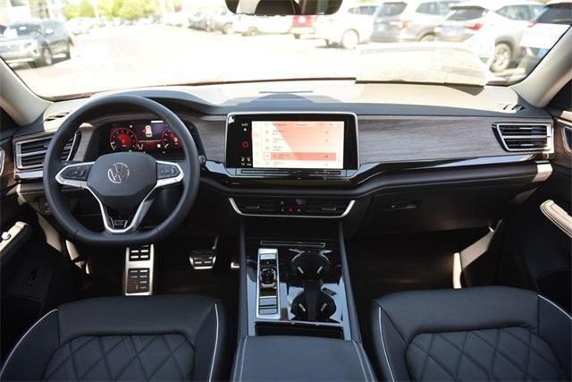 new 2024 Volkswagen Atlas car, priced at $51,895