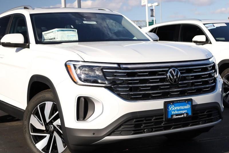 new 2025 Volkswagen Atlas car, priced at $47,934