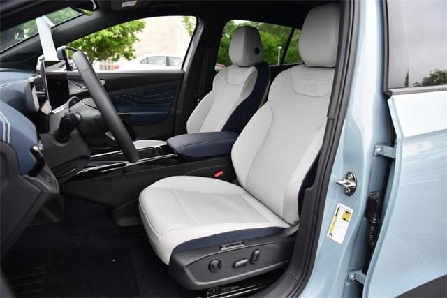 new 2025 Volkswagen ID.4 car, priced at $49,841