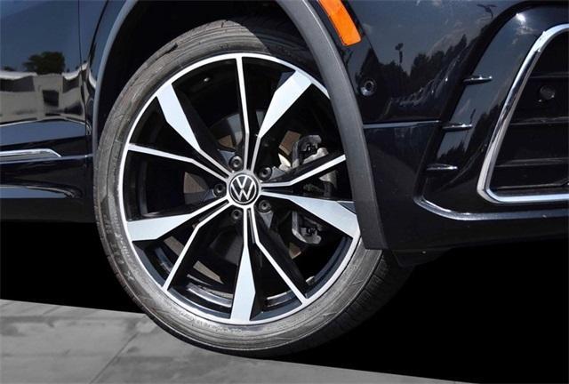 used 2022 Volkswagen Tiguan car, priced at $23,755