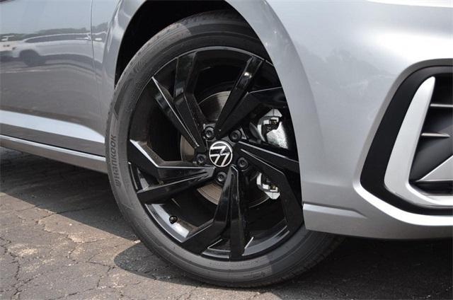 new 2025 Volkswagen Jetta car, priced at $27,683