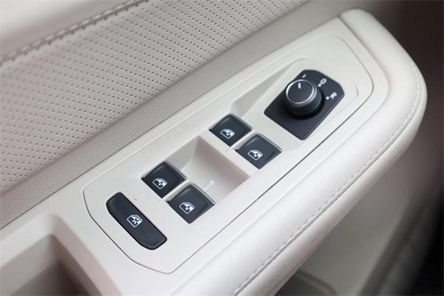 new 2026 Volkswagen Atlas car, priced at $41,245