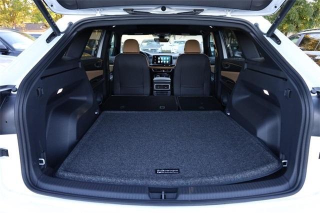 new 2026 Volkswagen Atlas Cross Sport car, priced at $49,446