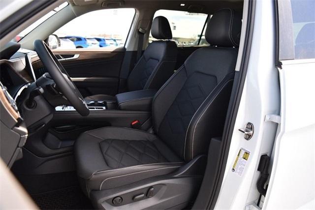 new 2025 Volkswagen Atlas car, priced at $44,573