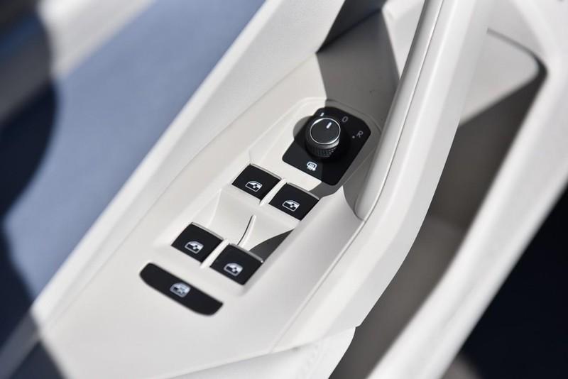 new 2025 Volkswagen Jetta car, priced at $26,453
