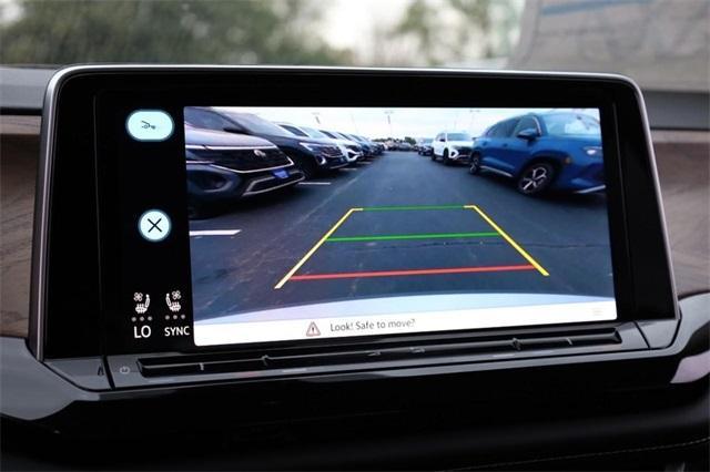 new 2026 Volkswagen Atlas car, priced at $41,245