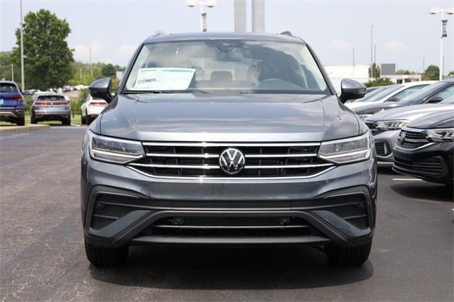 new 2024 Volkswagen Tiguan car, priced at $30,500