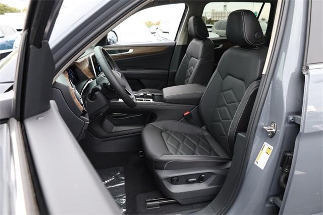 new 2026 Volkswagen Atlas car, priced at $46,947